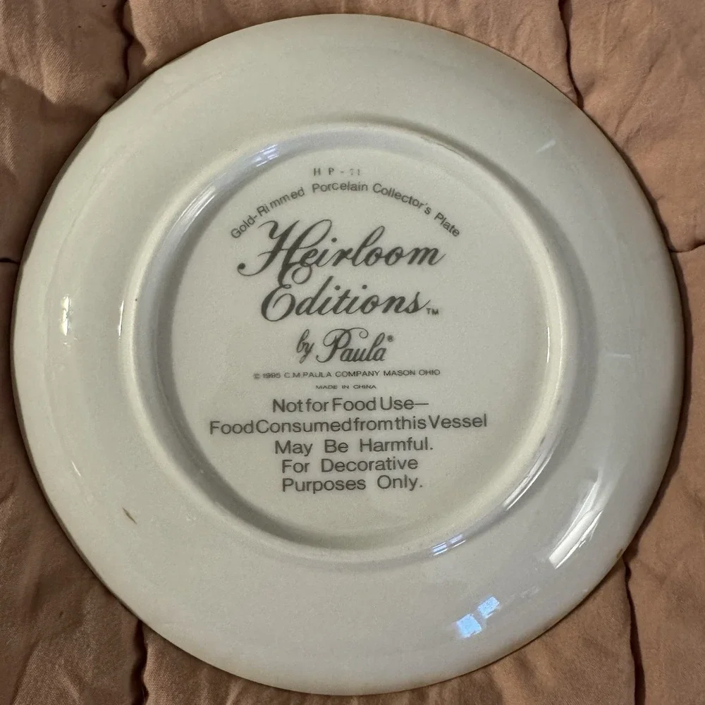 VINTAGE 1995 HEIRLOOM EDITIONS BY C.M. PAULA DECORATIVE PLATE Grandma's kitchen